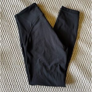 Instill high rise 25” legging in black